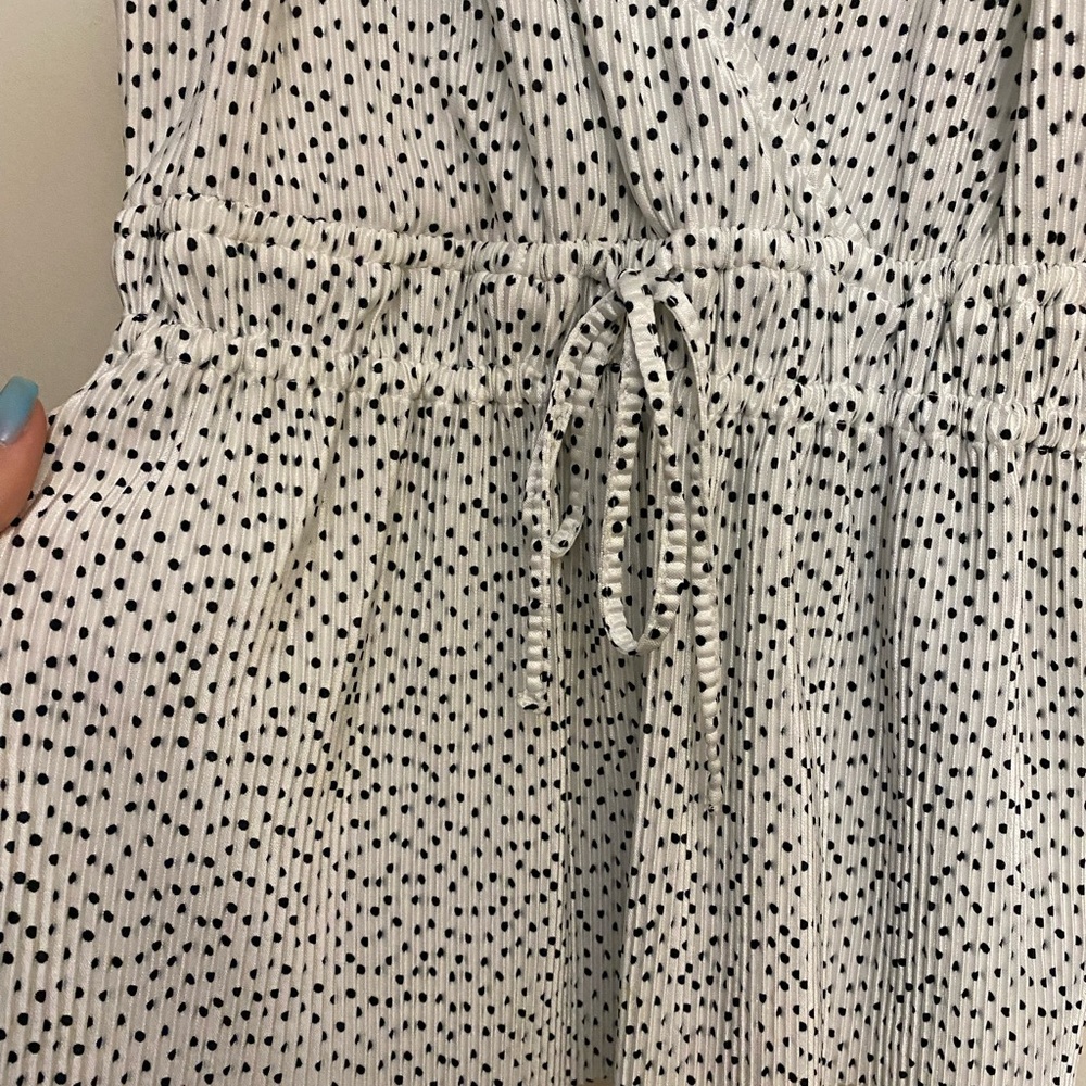 NWOT Abercrombie Tank - Picture 3 of 5